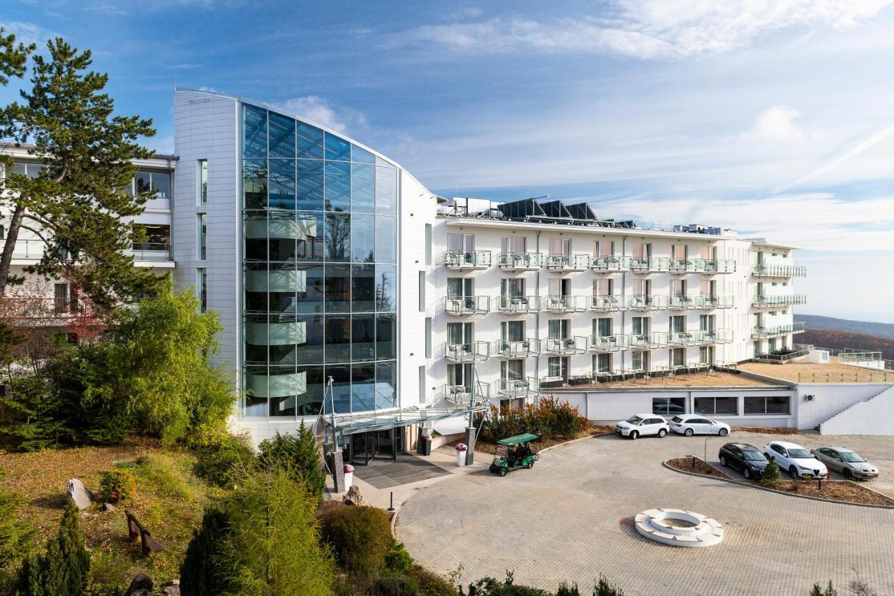 Hotel Ozon & Luxury Villas Matrahaza Exterior photo