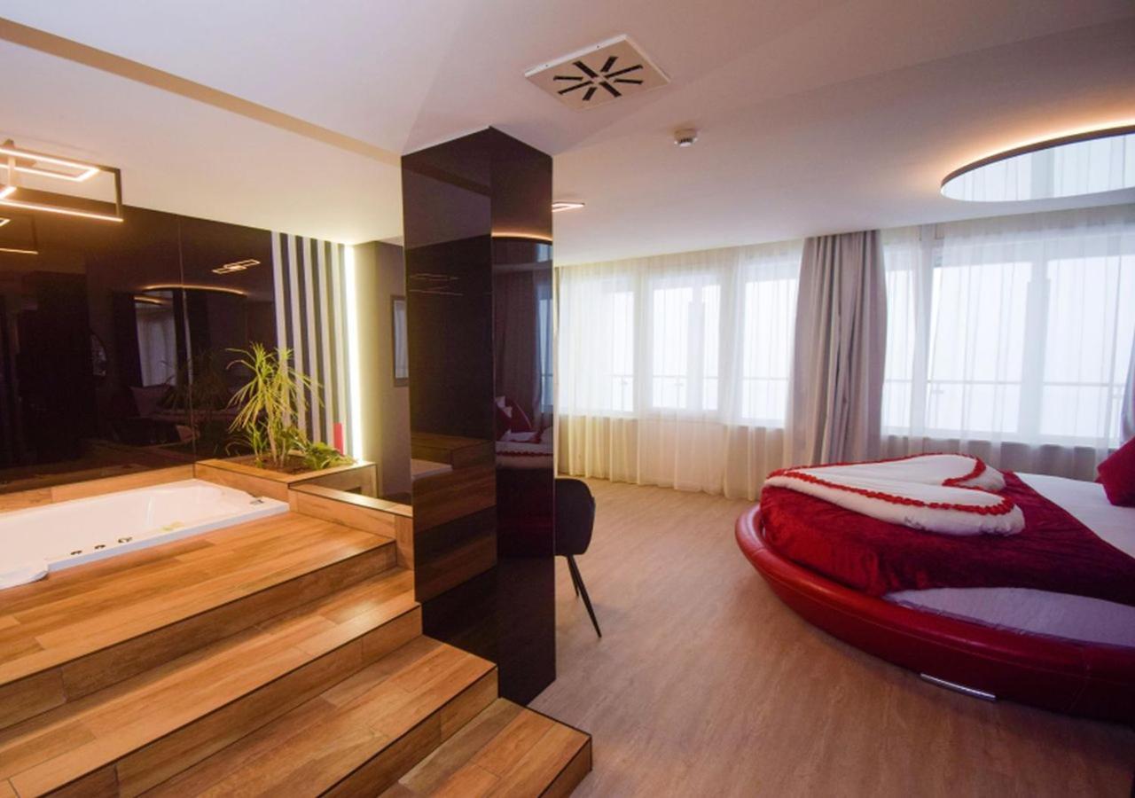 Hotel Ozon & Luxury Villas Matrahaza Exterior photo